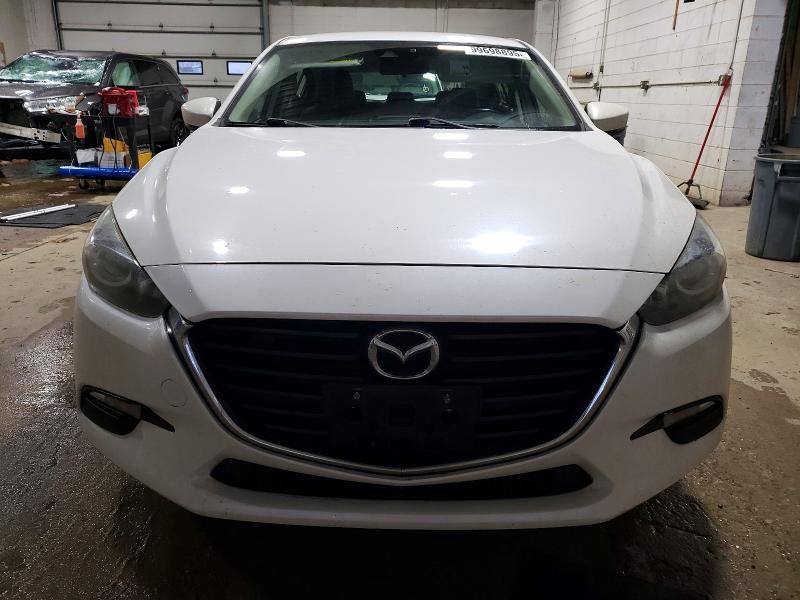 Фото 5 - MAZDA 3