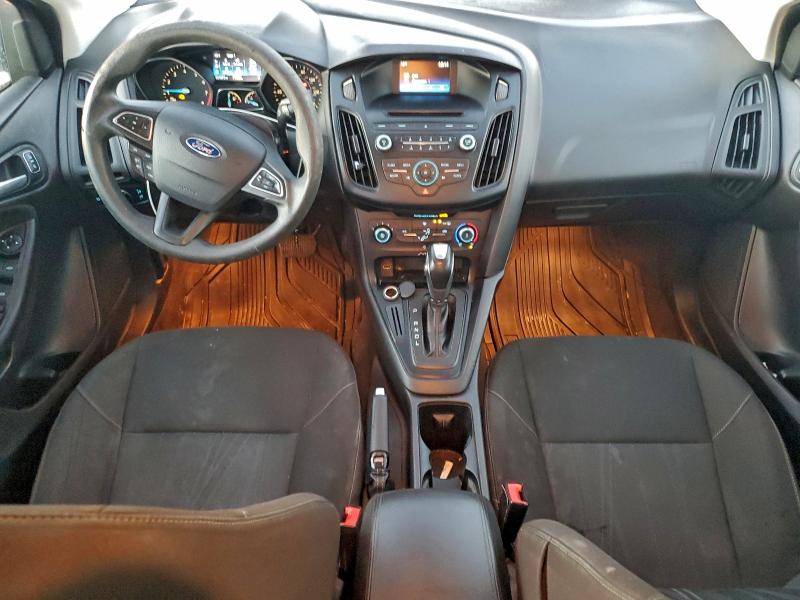 Фото 8 - FORD FOCUS