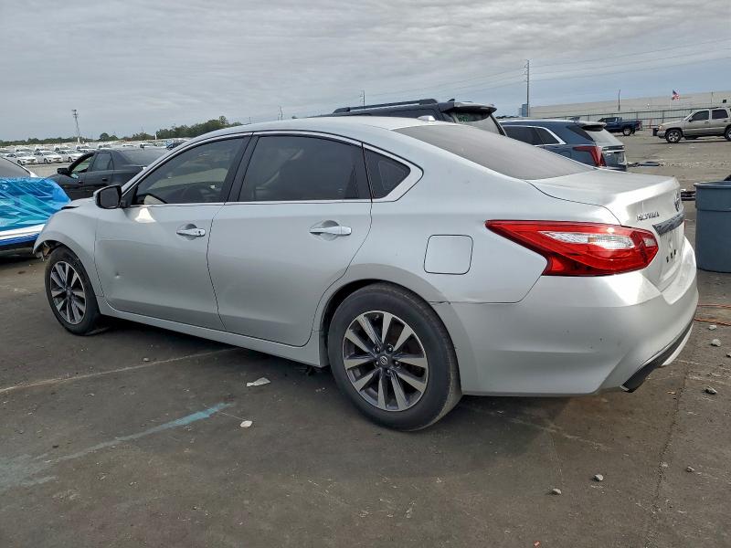 Фото 2 - NISSAN ALTIMA