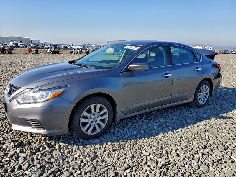 Фото 1 - NISSAN ALTIMA