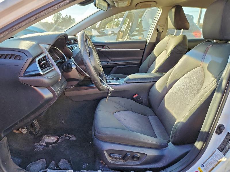 Фото 7 - TOYOTA CAMRY