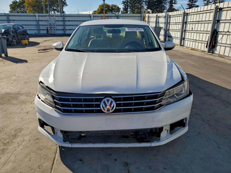 Фото 5 - VOLKSWAGEN PASSAT
