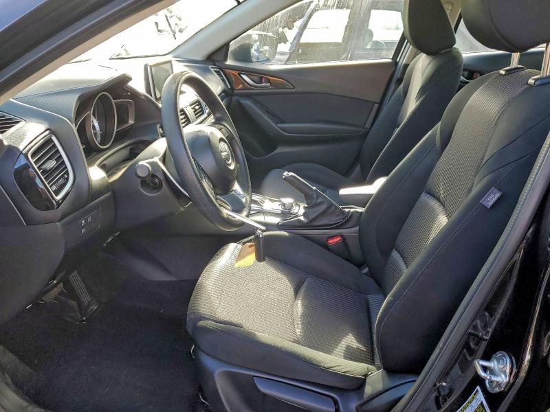 Фото 7 - MAZDA 3