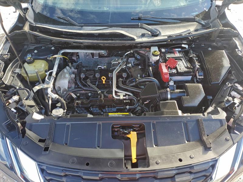 Фото 12 - NISSAN ROGUE