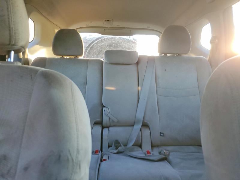 Фото 10 - NISSAN ROGUE