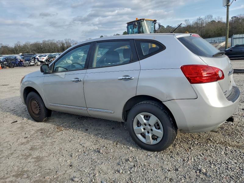 Фото 2 - NISSAN ROGUE