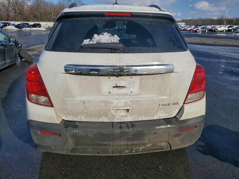 Фото 6 - CHEVROLET TRAX