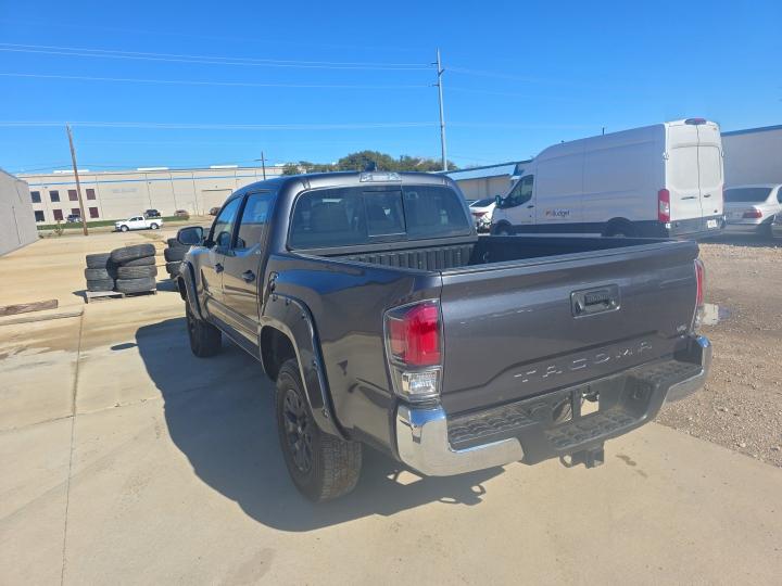 Фото 3 - TOYOTA TACOMA