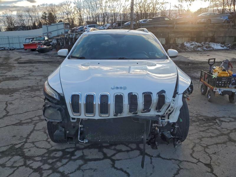 Фото 5 - JEEP GRAND CHER