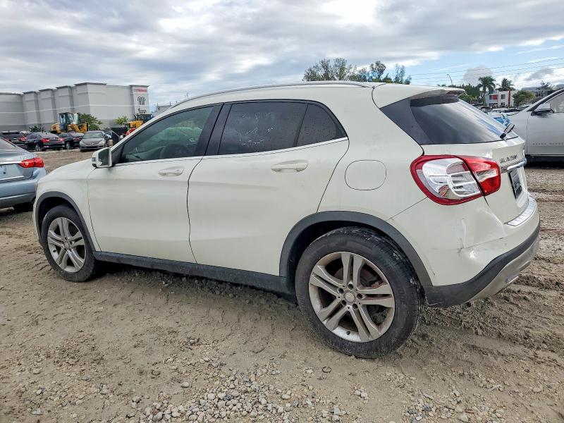 Фото 2 - MERCEDES-BENZ GLA-CLASS