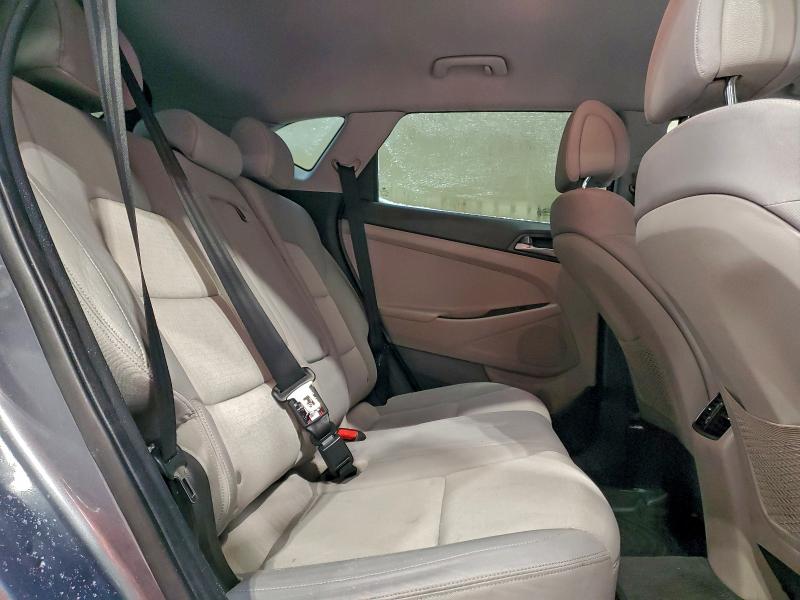 Фото 11 - HYUNDAI TUCSON