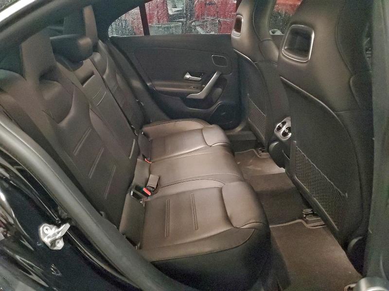 Фото 10 - MERCEDES-BENZ CLA-CLASS