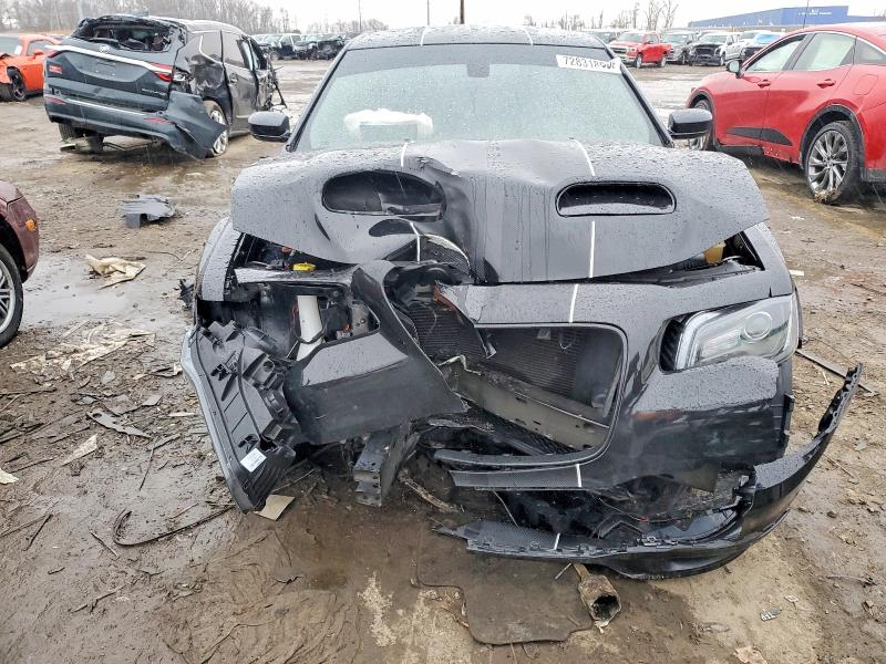 Фото 2 - CHRYSLER 300