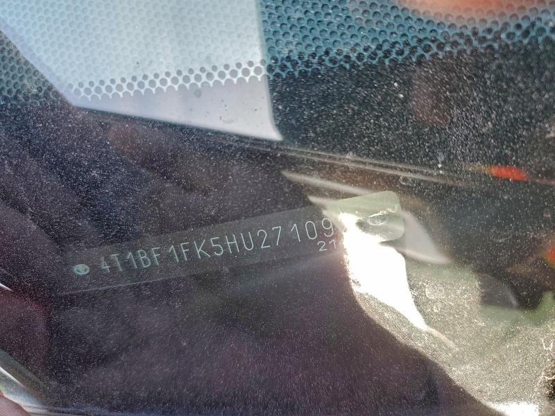 Фото 12 - TOYOTA CAMRY