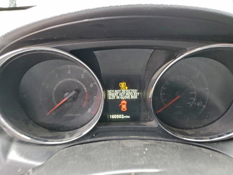 Фото 9 - MITSUBISHI OUTLANDER