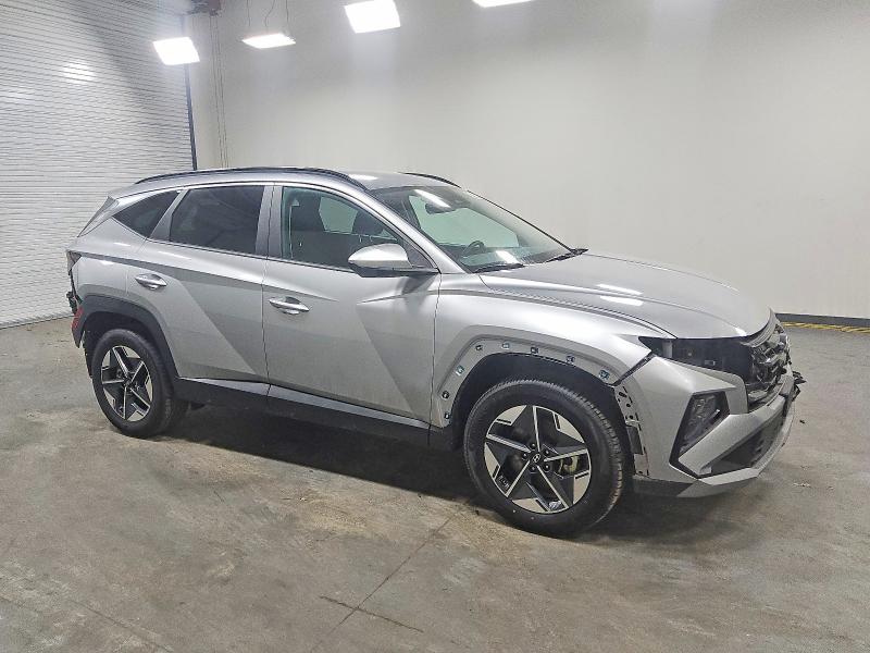 Фото 4 - HYUNDAI TUCSON