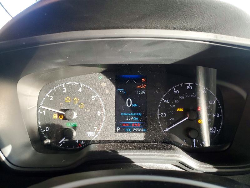 Фото 9 - TOYOTA COROLLA