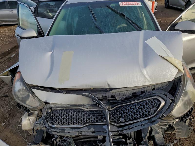 Фото 12 - KIA NIRO