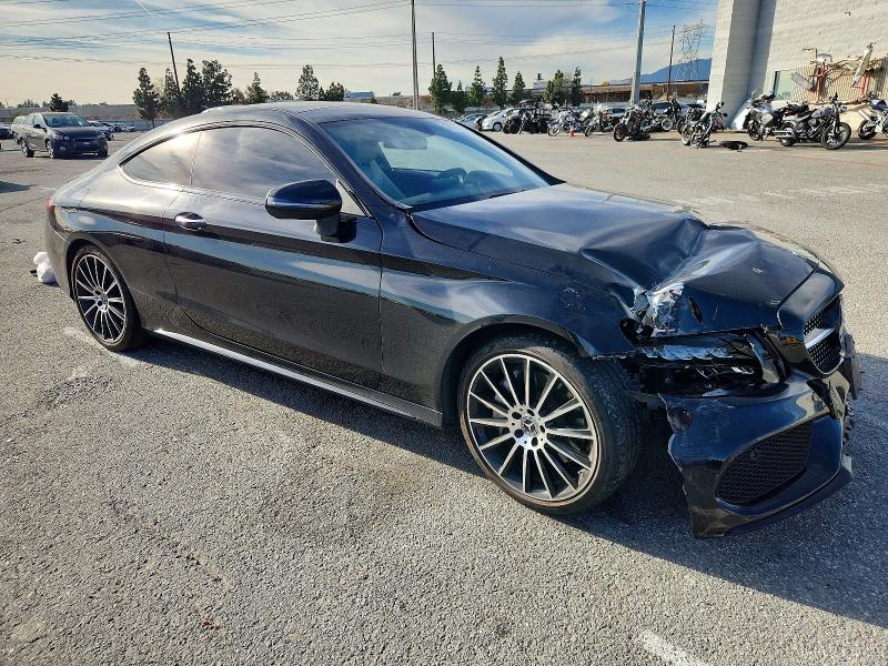 Фото 4 - MERCEDES-BENZ C-CLASS