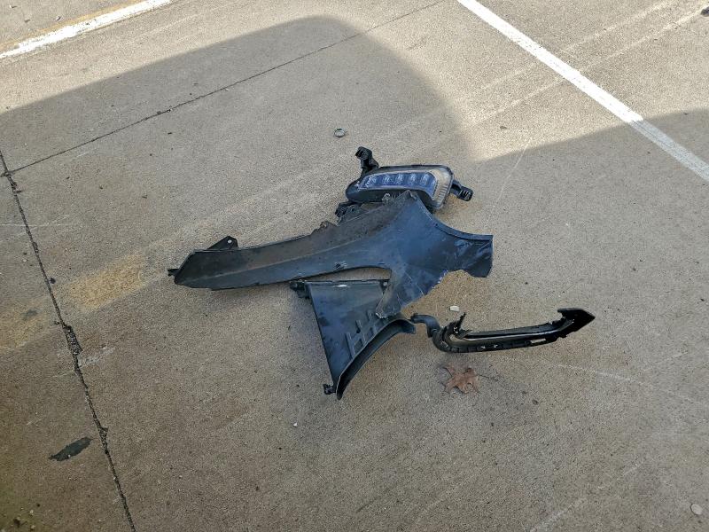 Фото 12 - HYUNDAI ELANTRA