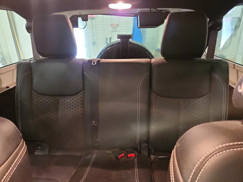 Фото 10 - JEEP WRANGLER