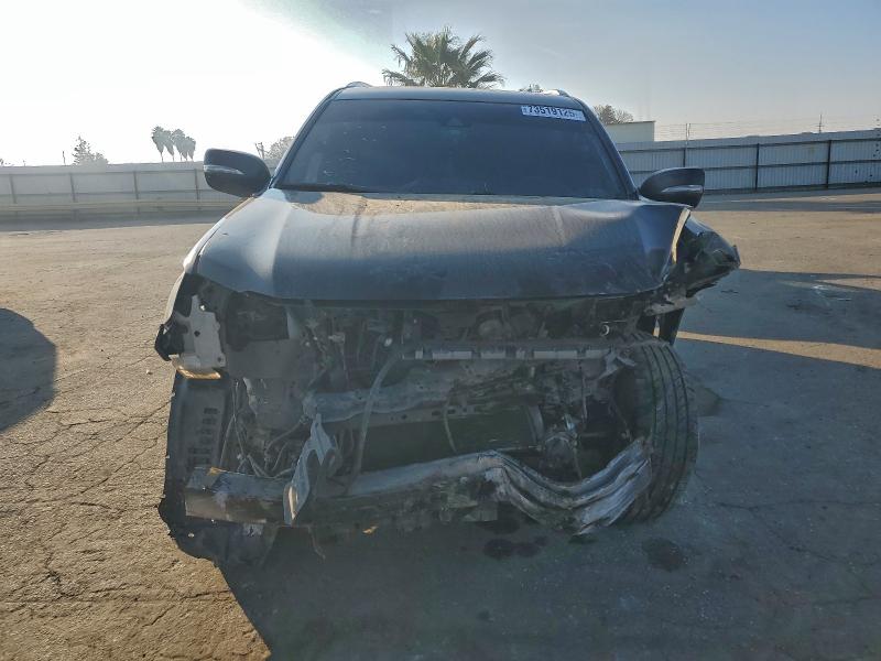 Фото 5 - LEXUS GX