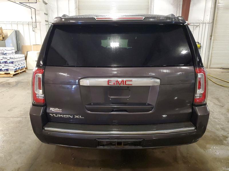 Фото 6 - GMC YUKON