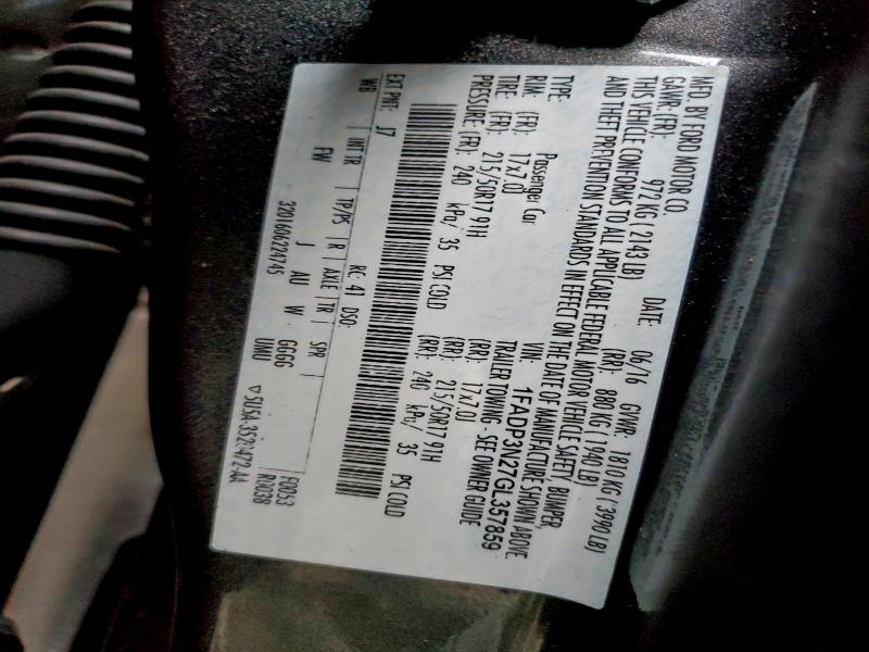 Фото 13 - FORD FOCUS