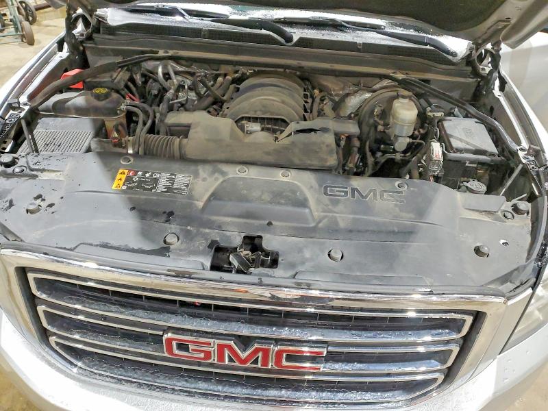 Фото 12 - GMC YUKON