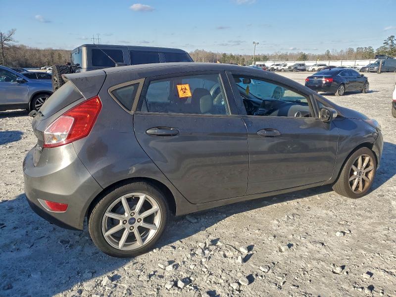 Фото 3 - FORD FIESTA