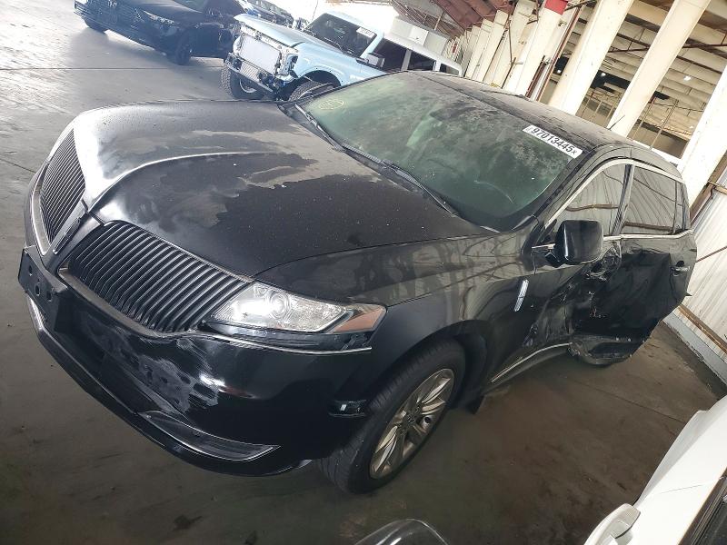 Фото 1 - LINCOLN MKT