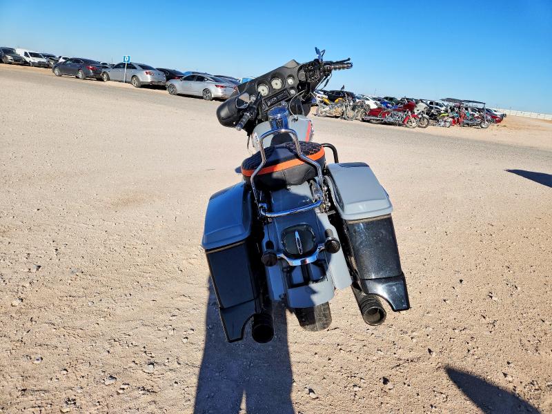 HARLEY-DAVIDSON FL 2007