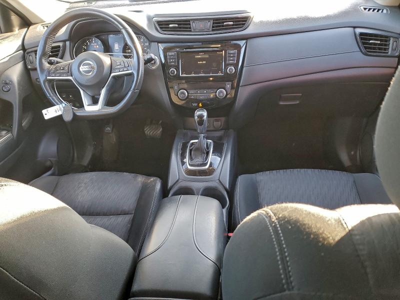 Фото 8 - NISSAN ROGUE