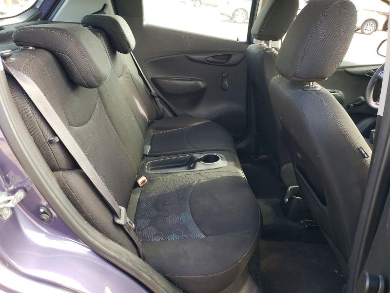 Фото 11 - CHEVROLET SPARK