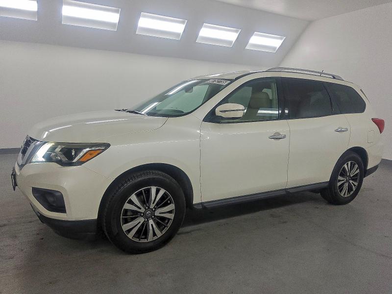 Фото 1 - NISSAN PATHFINDER