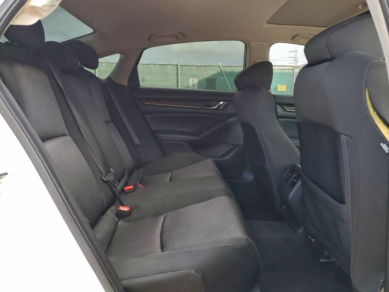 Фото 10 - HONDA ACCORD