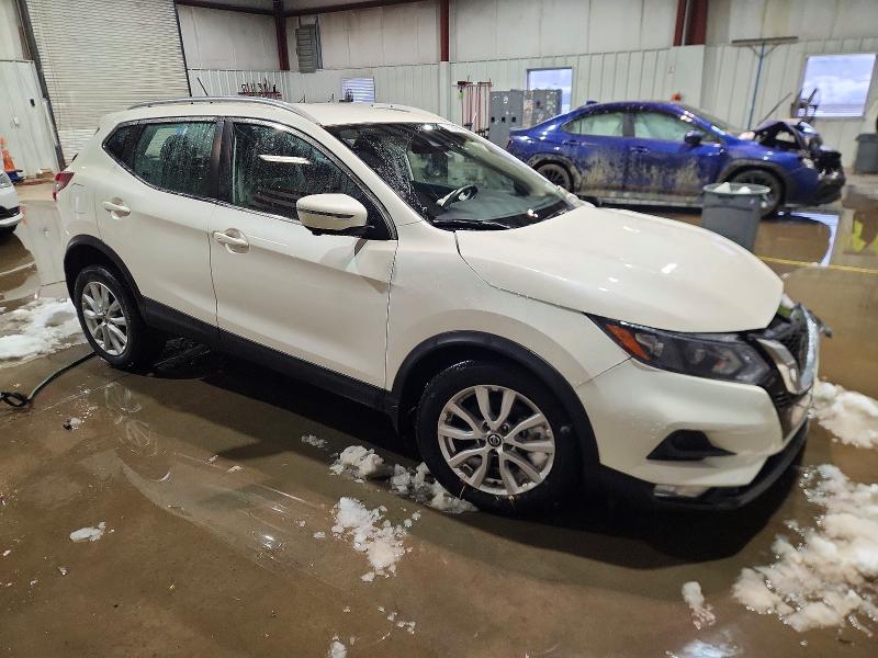 Фото 4 - NISSAN ROGUE