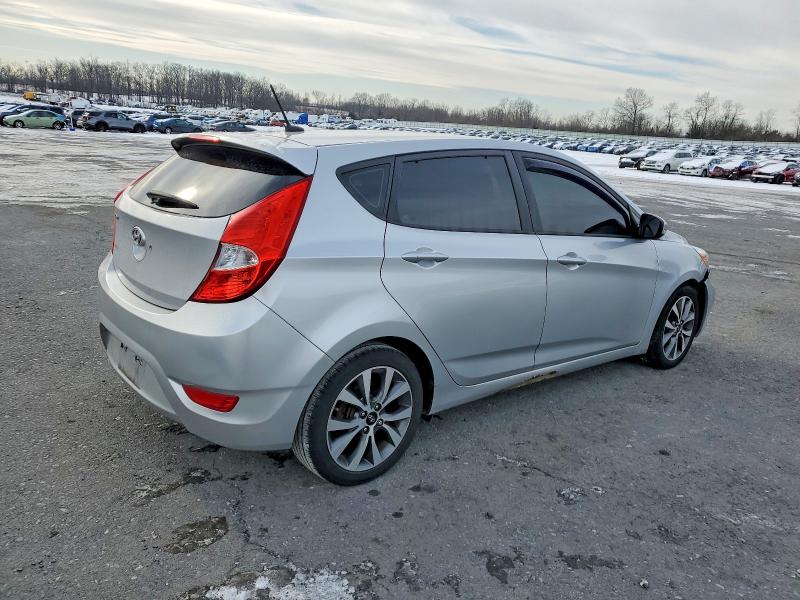 Фото 3 - HYUNDAI ACCENT