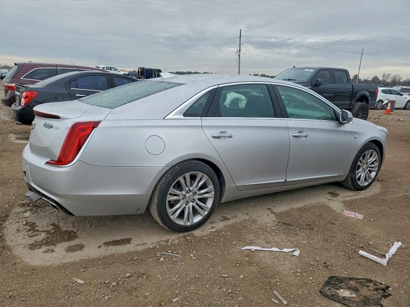 Фото 3 - CADILLAC XTS