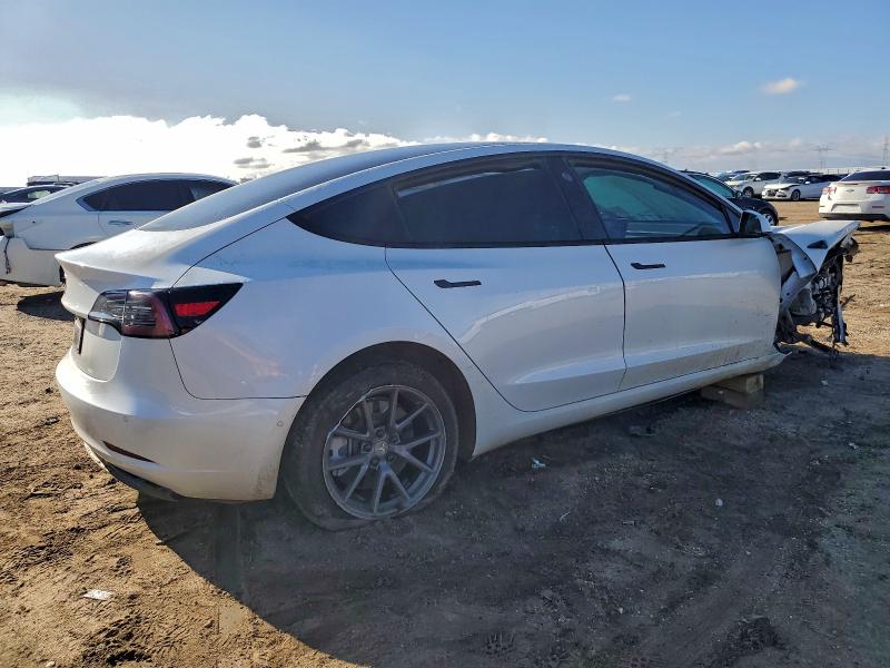 Фото 3 - TESLA MODEL 3