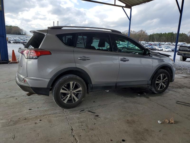 Фото 3 - TOYOTA RAV4