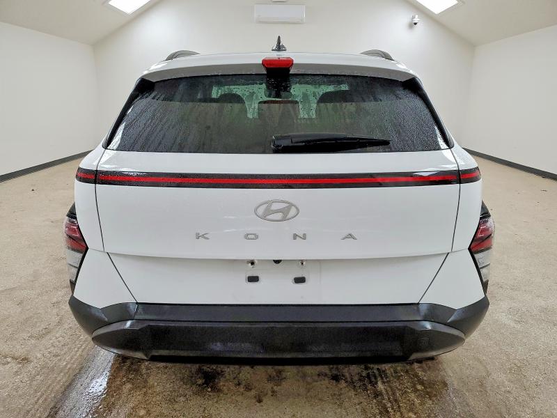 Фото 6 - HYUNDAI KONA