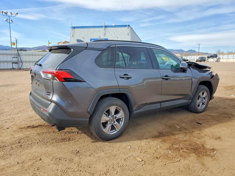 Фото 3 - TOYOTA RAV4