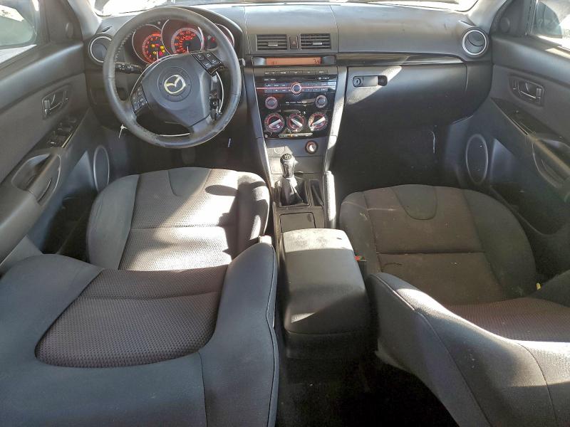 Фото 8 - MAZDA 3