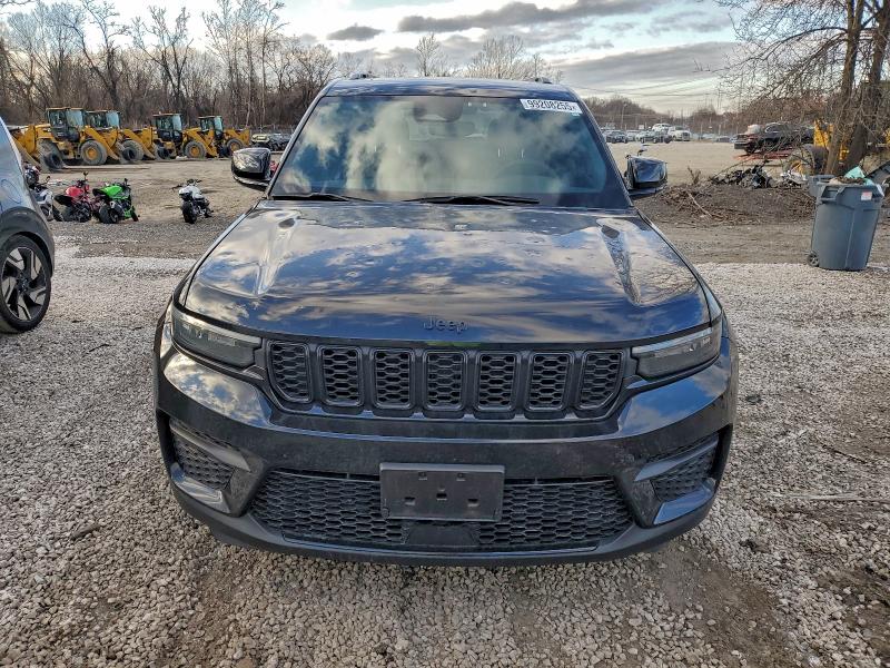 Фото 5 - JEEP GRAND CHER