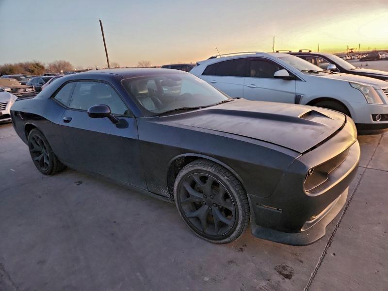 Фото 4 - DODGE CHALLENGER