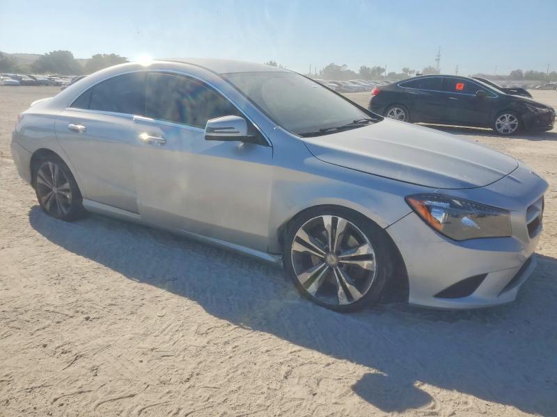 Фото 4 - MERCEDES-BENZ CLA-CLASS