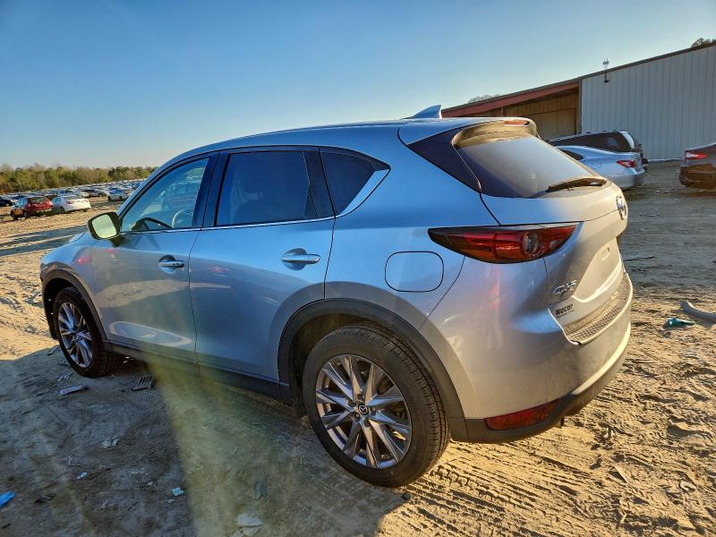 Фото 2 - MAZDA CX-5