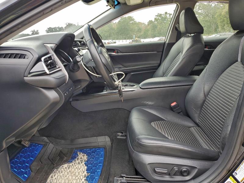 Фото 7 - TOYOTA CAMRY