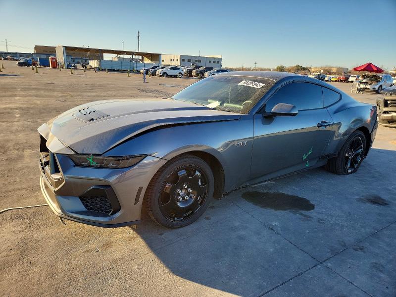 Фото 1 - FORD MUSTANG
